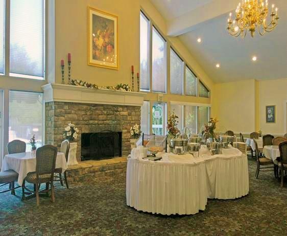 Rime Garden Inn & Suites Irondale Интерьер фото