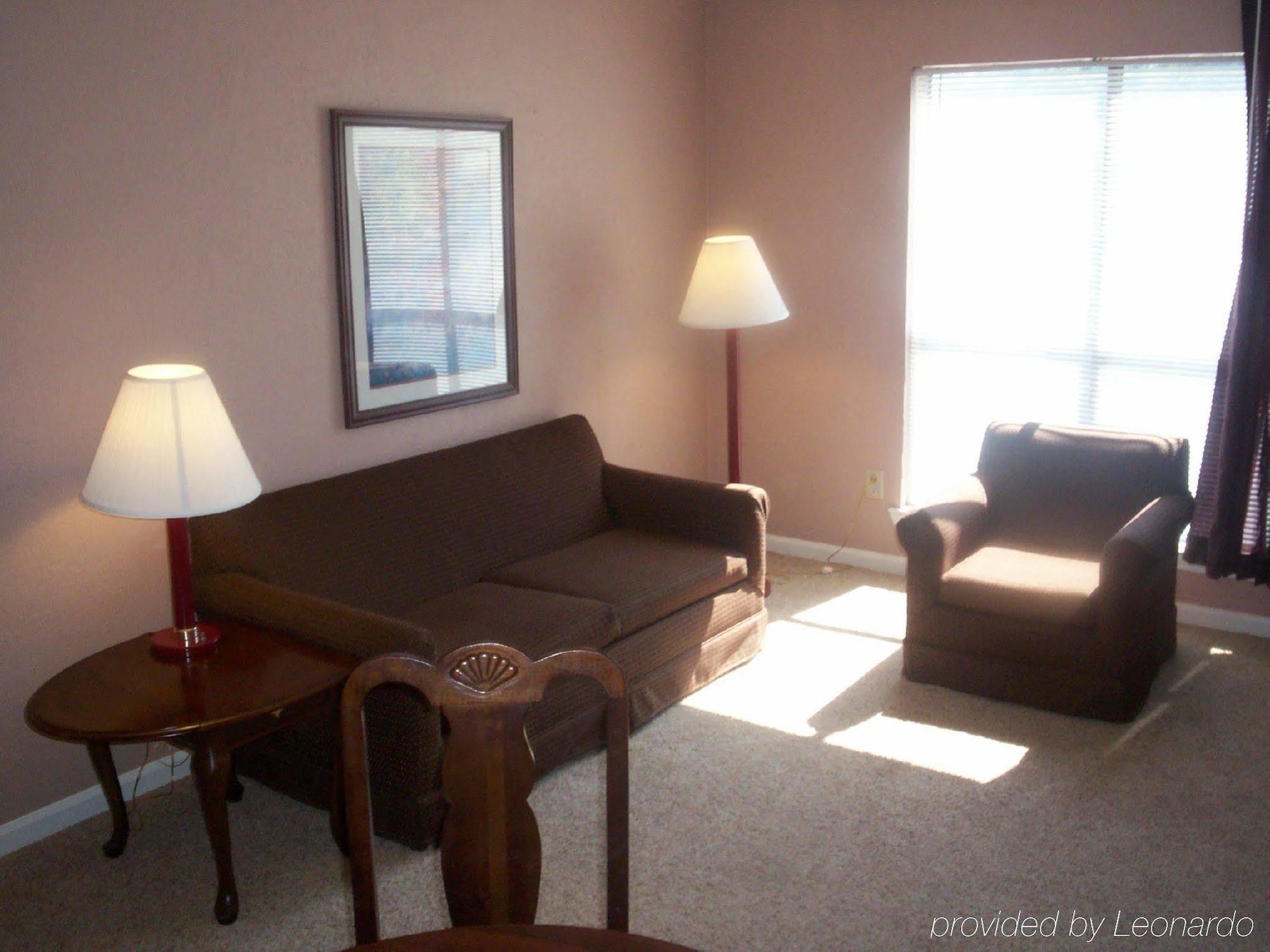 Rime Garden Inn & Suites Irondale Номер фото